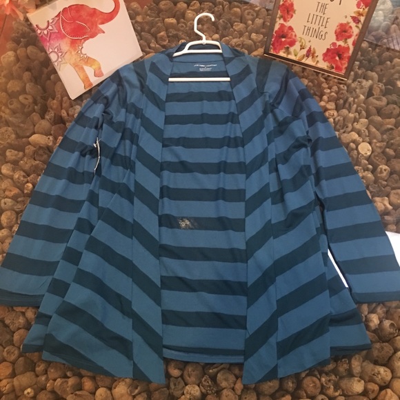 💙NY&CO - striped cardigan. - Picture 4 of 4